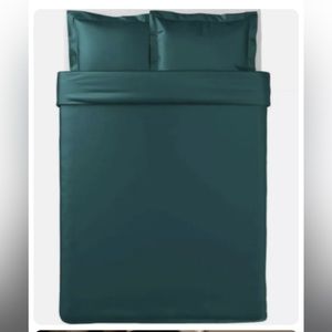 IKEA LUKTJASMIN - Deep Green King Duvet and Shams